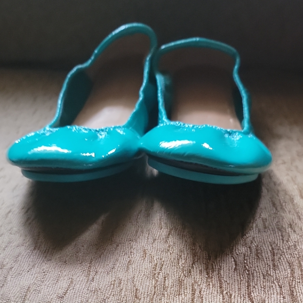 Tieks Blue Patent Size 8 EUC - Picture 3 of 4